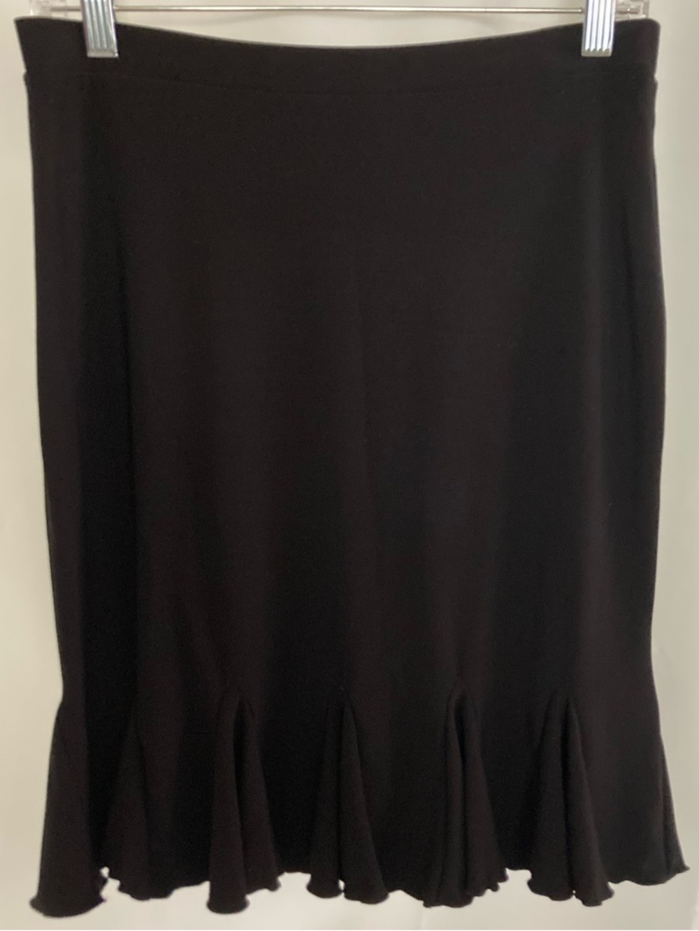 WHBM Flounce Hem Black White House Black Market Women's Skirt sz S